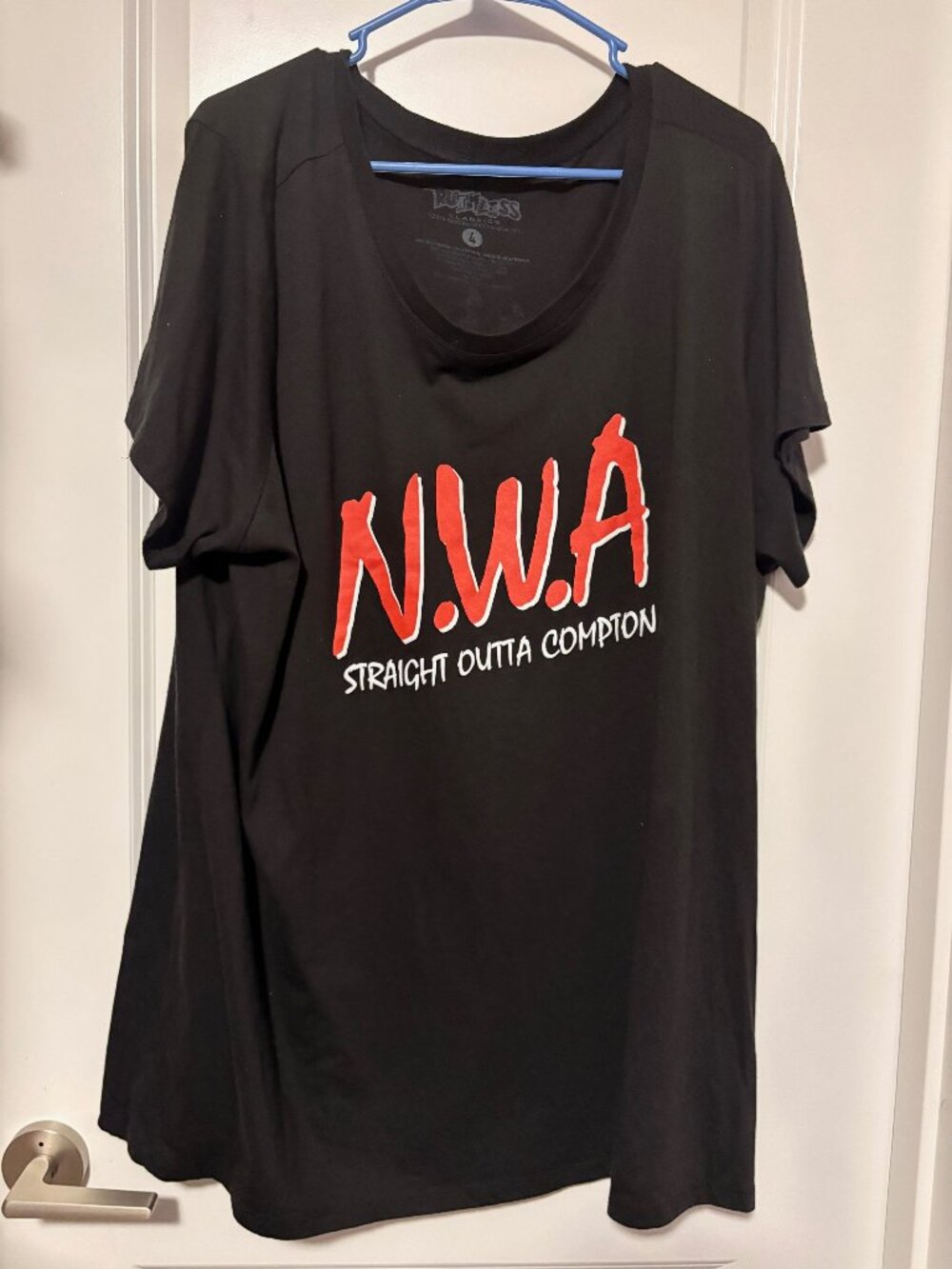 Torrid NWA Straight Outta Compton Black Crew Tee Plus Size 4/4X